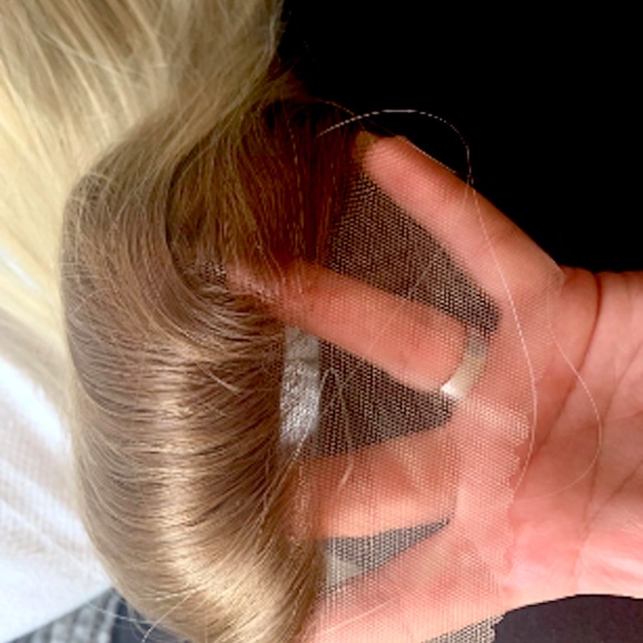 Wowfactor celebrity blonde brown root  lace wig main image 5